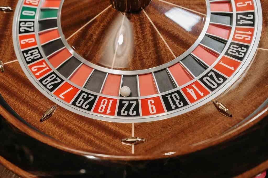 patrick spins casino